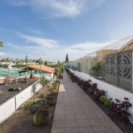 Private Solarium Garden Casa de Férias